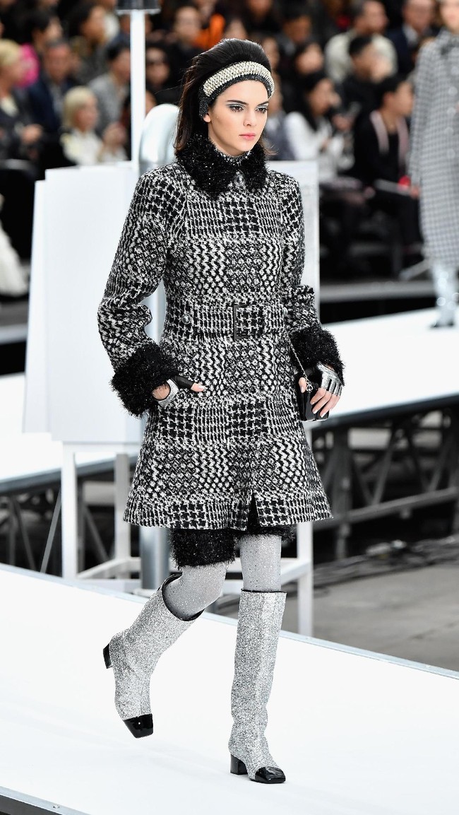 PARIS, FRANCE - MARCH 07:  A model walks the runway during the Chanel show as part of the Paris Fashion Week Womenswear Fall/Winter 2017/2018 on March 7, 2017 in Paris, France.  (Photo by Pascal Le Segretain/Getty Images)