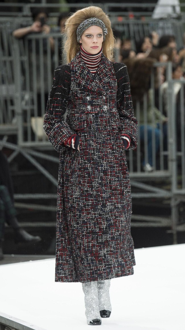PARIS, FRANCE - MARCH 07:  A model walks the runway during the Chanel show as part of the Paris Fashion Week Womenswear Fall/Winter 2017/2018 on March 7, 2017 in Paris, France.  (Photo by Pascal Le Segretain/Getty Images)