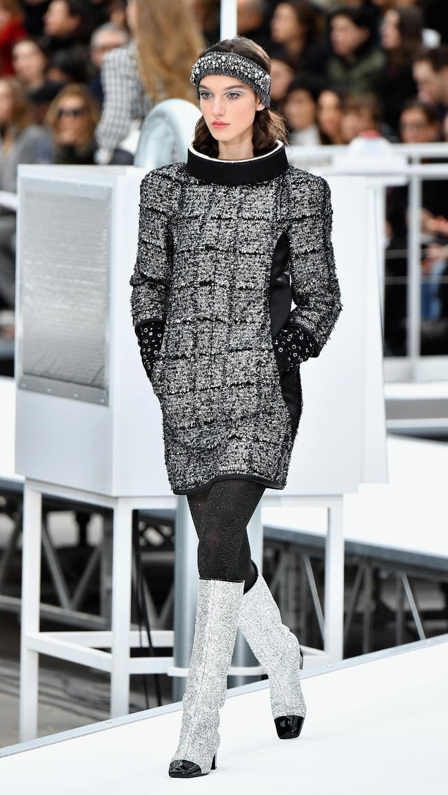PARIS, FRANCE - MARCH 07:  A model walks the runway during the Chanel show as part of the Paris Fashion Week Womenswear Fall/Winter 2017/2018 on March 7, 2017 in Paris, France.  (Photo by Pascal Le Segretain/Getty Images)