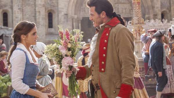Pencarian Cinta di Film Beauty and the Beast Pencarian Cinta di Film Beauty and the Beast
