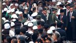 Jenazah KH Haysim Muzadi Dimakamkan