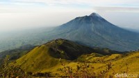 Destinasi wisata utama di Boyolali adalah Gunung Merbabu. Ini adalah salah satu tujuan pendakian utama di Jawa Tengah (I Gede Leo Agustina/dTraveler)