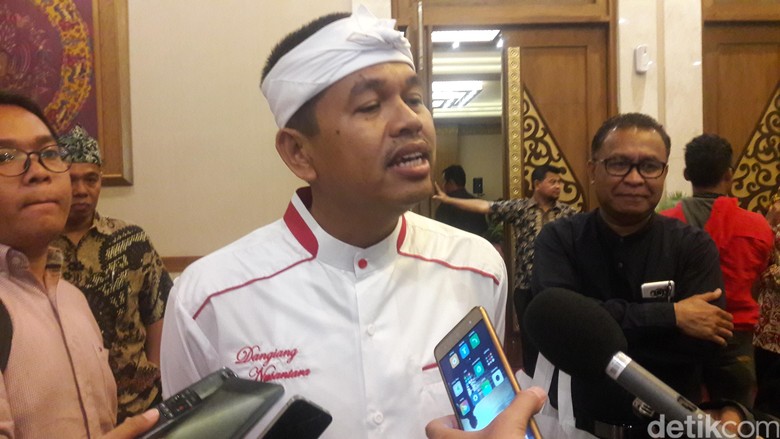 Dedi Mulyadi Berencana Bangun Museum Polri di Purwakarta Dedi Mulyadi Berencana Bangun Museum Polri di Purwakarta
