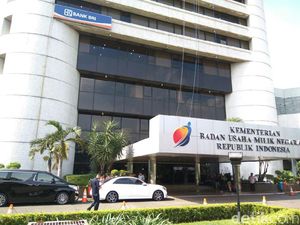 Pemerintah Jokowi: Tak Ada Rencana Jual BUMN