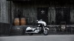Hasil Perkawinan Indian Motorcycle dan Jack Daniels