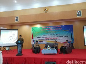 Ridwan Kamil Cerita Niat Maju Pilgub Jabar ke Mahasiswa Cirebon