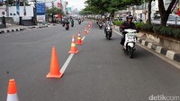 Saat uji coba contraflow diberlakukan, pengguna kendaraan bisa menggunakan satu lajur sebaliknya. 