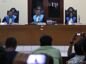 Sumarsono Pastikan Pemprov DKI Banding Putusan Reklamasi