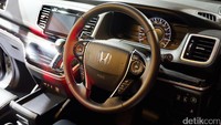 Interior Honda Odyssey.