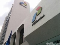 Ingin Pertamina Selamat? Jokowi Harus Naikkan Harga Premium dan Solar