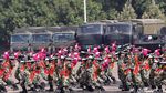 Atraksi Kolone Senapan Marinir Cilik