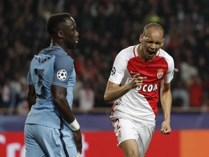 Dikaitkan dengan MU dan PSG, Fabinho Ingin Hengkang dari Monaco