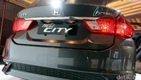 Tampang belakang Honda City.