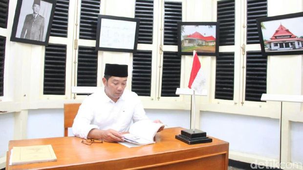 Ridwan Kamil / 
