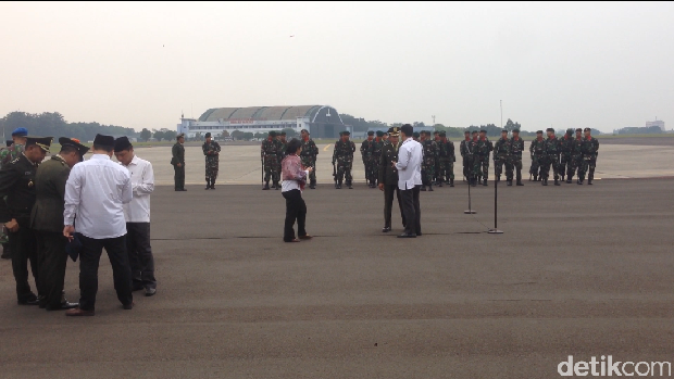 Persiapan jelang kedatangan jenazah KH Hasyim Muzadi di Lanud Halim