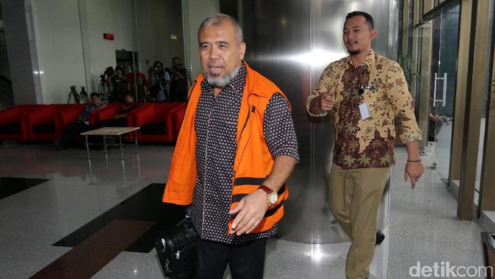 Patrialis Akbar Siapkan Diri Hadapi Sidang