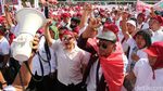 Minta Jadi PNS, Perawat Geruduk DPR