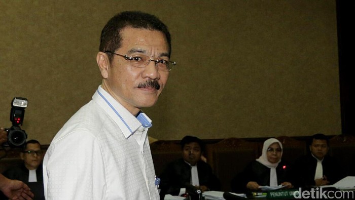 Usai Diperiksa KPK, Gamawan Fauzi Tegaskan Tak Kenal Andi Narogong