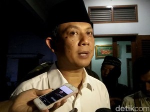 Pesan KH Hasyim Muzadi ke Anaknya: Teruskan Pesantren