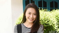 Kira-kira apa yang membuat anak kos itu happy ya? Pool/Noel/detikFoto.