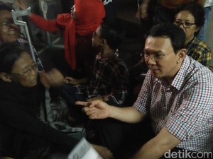 Ahok: KH Hasyim Muzadi Pemersatu Semua Golongan