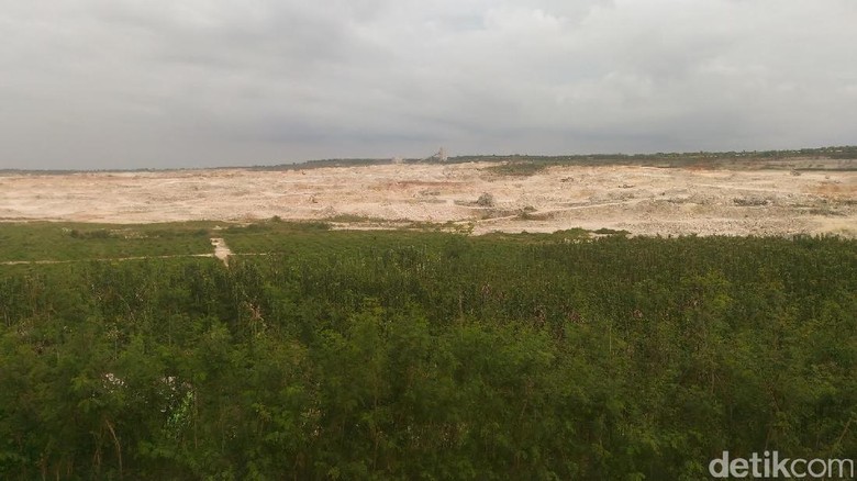 Badan Geologi Terjunkan 12 Ahli Teliti Kawasan Karst Rembang Badan Geologi Terjunkan 12 Ahli Teliti Kawasan Karst Rembang