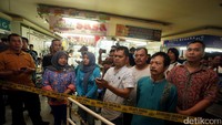 Insiden itu terjadi sekitar pukul 12.45 WIB, Jumat (17/3/2017).