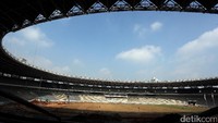 Saat ini proses renovasi stadion kebanggaan masyarakat Indonesia itu masih berlangsung.