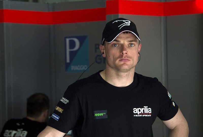 KUALA LUMPUR, MALAYSIA - JANUARY 30: Sam Lowes of Great Britain and Aprilia Racing Team Gresini looks on in the box during the MotoGP Tests In Sepang at Sepang Circuit on January 30, 2017 in Kuala Lumpur, Malaysia. (Photo by Mirco Lazzari gp/Getty Images)