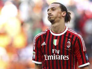 Ibrahimovic Dapat Lencana Scudetto yang Disobek dari Jersey Inter