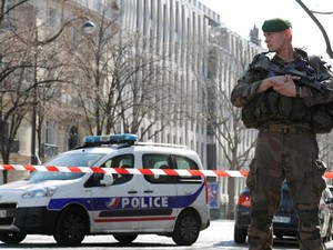 Surat Meledak Saat Dibuka di Kantor IMF Paris, 1 Staf Luka-luka