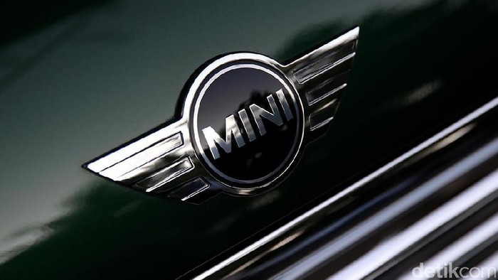 Pabrikan Jerman Ini Siapkan Mobil Hybrid untuk Indonesia?