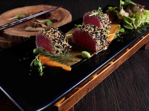 Aneka Hidangan Fusion dan Cocktail Bisa DInikmati Sambil Bersantai di Sini 