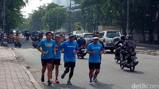 Sandiaga lari pagi ke Polsek Tanah Abang / 