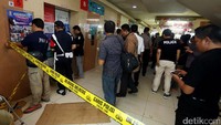 Korban dibawa ke rumah sakit terdekat, dalam hal ini ke RSPP.