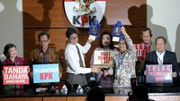 Wakil Ketua KPK, Laode M Syarif yang hadir pun berterima kasih atas dukungan dari FRI. Selain dukungan terhadap penuntasan kasus oleh KPK, Laode juga berterima kasih atas pernyataan penolakan revisi UU KPK yang disampaikan FRI.