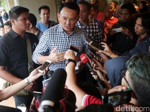 Sering Kunjungi Warga Sakit, Ahok Cek Program yang Diuji Coba