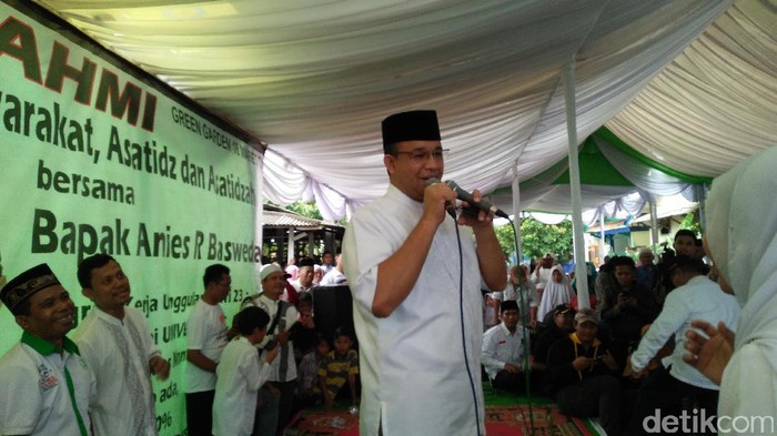 Di Rorotan Cilincing, Anies Paparkan Program Andalan