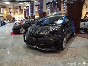 Adu Keren Modifikasi Mobil Mulai Digelar di Surabaya