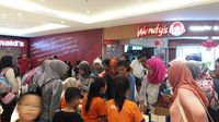  Riuhnya Lomba Mewarnai di Transmart Cempaka Putih