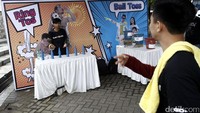 Para peserta juga tampak menikmati beragam permainan yang tersaji disana.