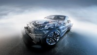 Ada juga versi hybrid yakni Lexus LC 500h. Versi itu mengawinkan mesin bensin V6 3.5 liter bertenaga 295 daya kuda dan motor listrik 60 daya kuda.