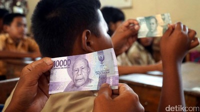 BI Kenalkan Rupiah Baru ke Pedalaman Cilacap