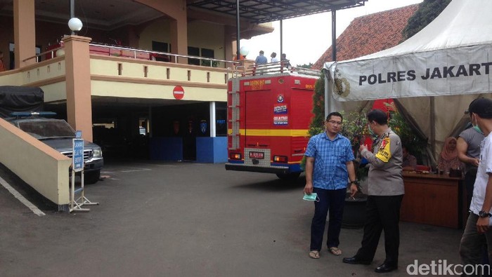 Ruang Operasional Polres Jaktim Terbakar, Api Berhasil Dipadamkan