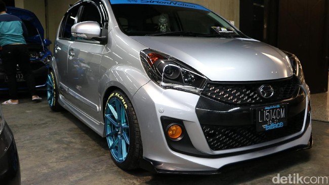 Daihatsu Sirion Balap ala Mahasiswa