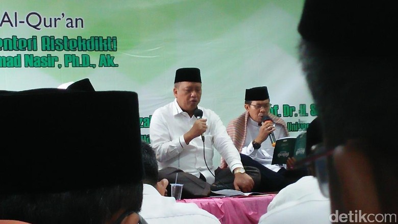 Bahas Dosen Anggota HTI, Menristekdikti akan Kumpulkan Rektor Bahas Dosen Anggota HTI, Menristekdikti akan Kumpulkan Rektor