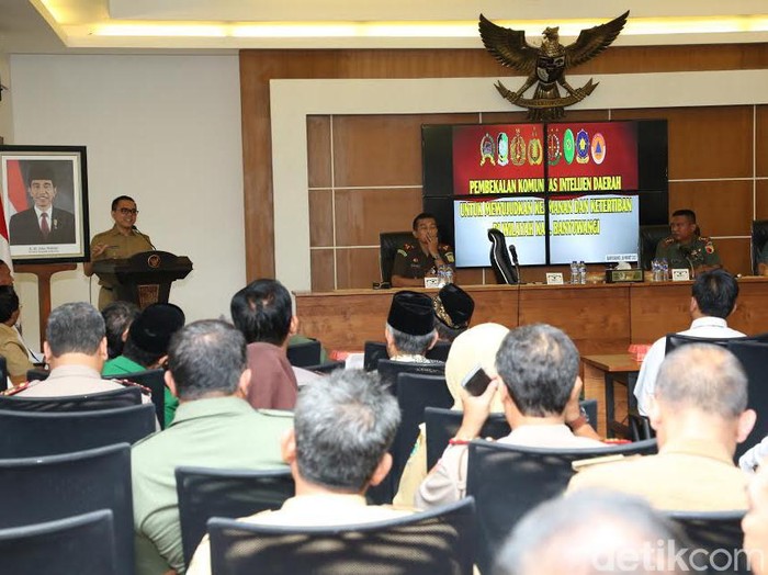 Bupati Anas Minta Komunitas Intelijen Daerah Antisipasi Narkoba