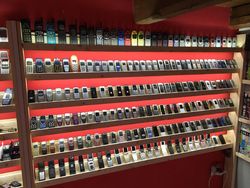 Selain Nokia Pisang, Ini Ponsel Jadul Layak Reinkarnasi