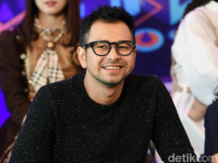 Liburan Lagi dengan Nagita, Raffi Sudah Kebal Diseret Isu Ayu Ting Ting