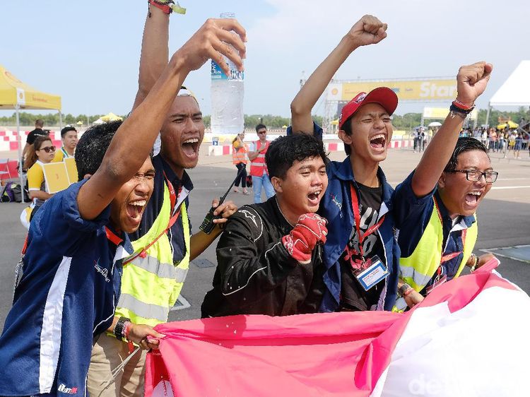 Mahasiswa Indonesia Berjaya di Shell Eco-marathon
